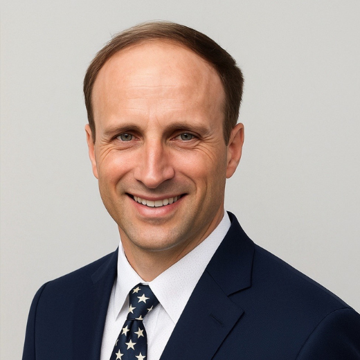 Headshot_Andrew - AM6-2